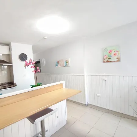 Sunshine Borinquen Playa de las Americas (Tenerife)