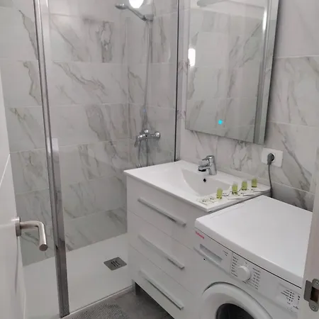 Sunshine Borinquen 플라야데라스아메리카스