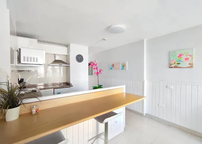 Sunshine Borinquen Playa de las Americas (Tenerife)