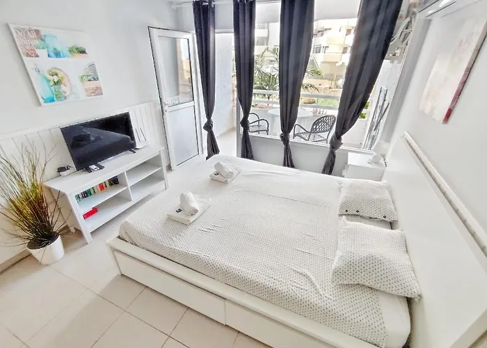 Sunshine Borinquen Playa de las Americas (Tenerife)